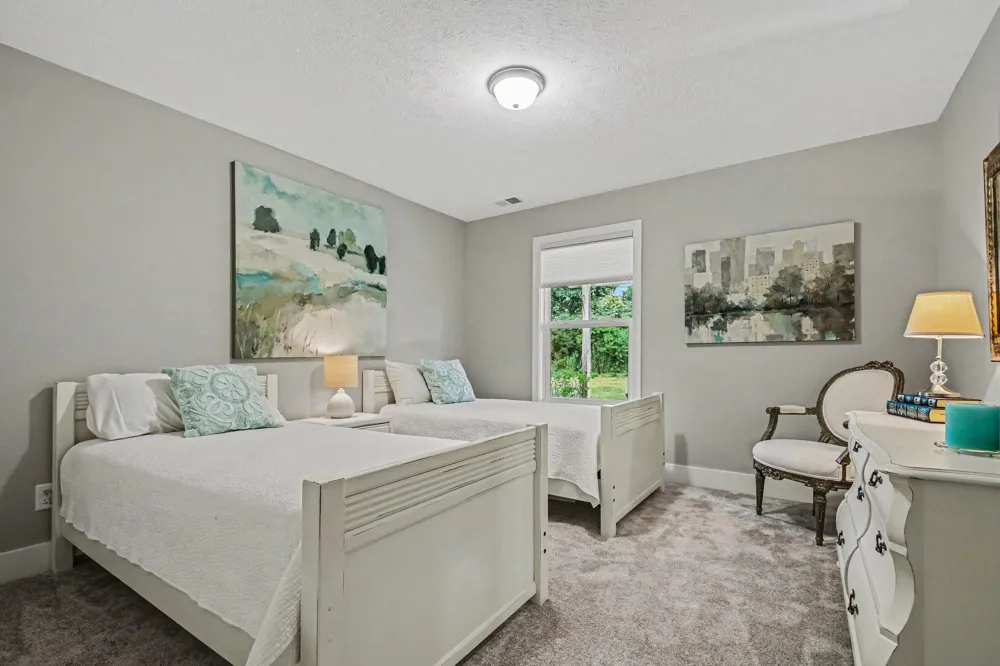 2153 Perennial Drive Hudsonville, MI 49426