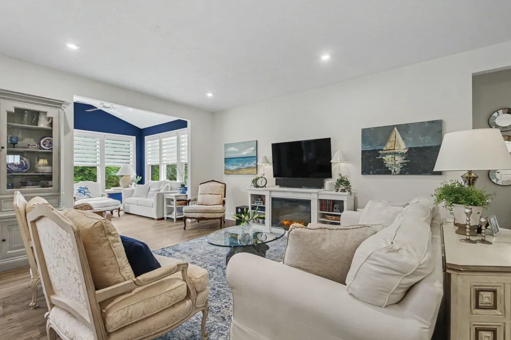 2153 Perennial Drive Hudsonville, MI 49426
