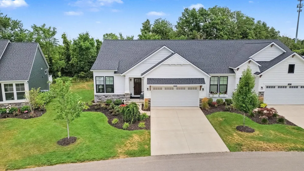 2153 Perennial Drive Hudsonville, MI 49426