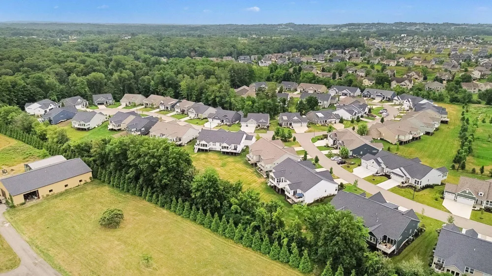 2153 Perennial Drive Hudsonville, MI 49426