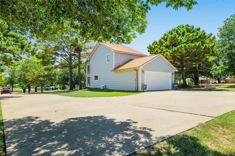 14208 Bois D Arc Road Kingston, OK 73439