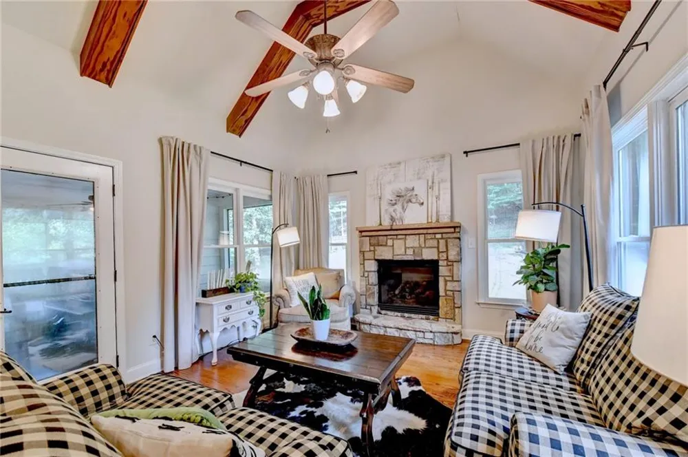 1349 Woodtrace Lane Auburn, GA 30011