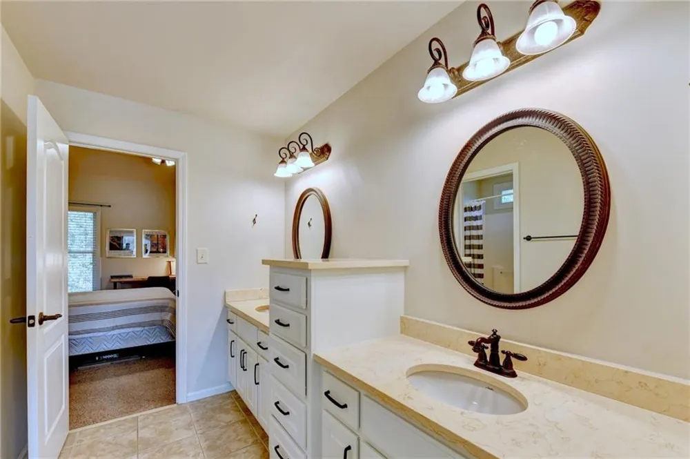 1349 Woodtrace Lane Auburn, GA 30011