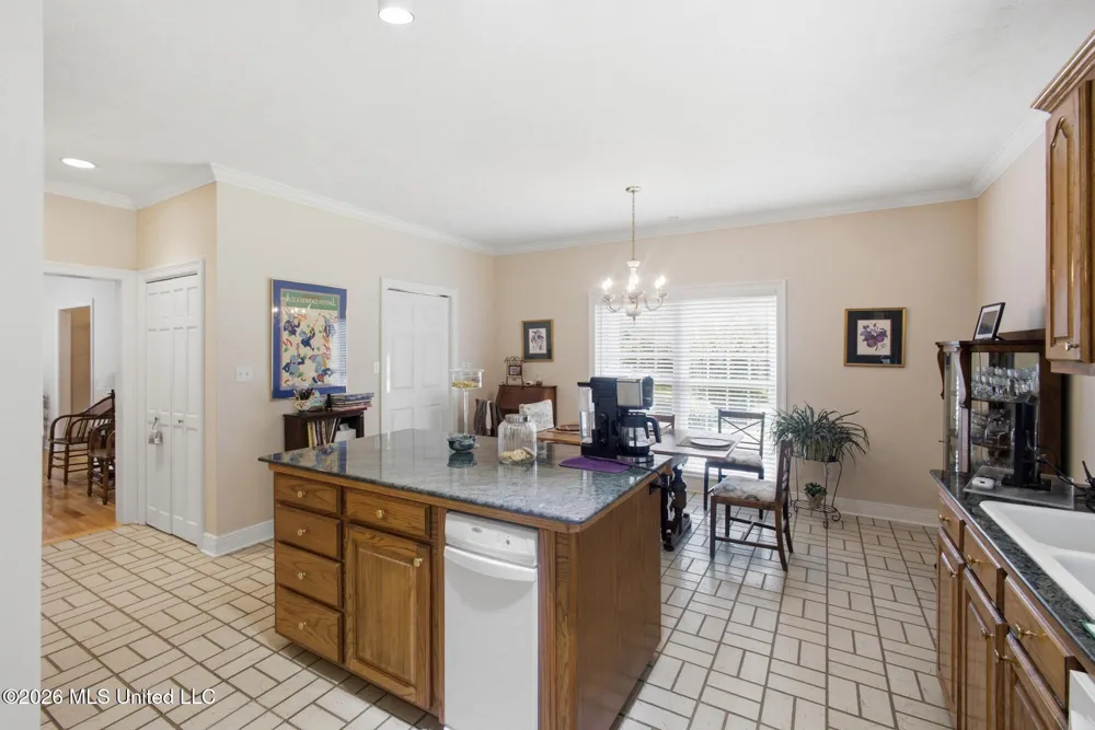 1071 Brandon Drive Mccomb, MS 39648