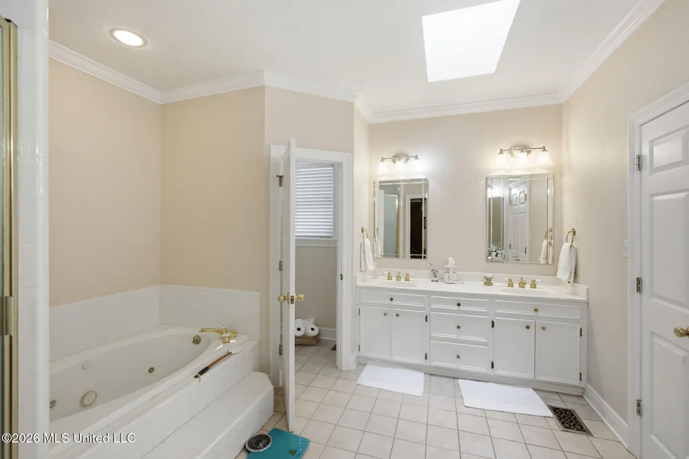 1071 Brandon Drive Mccomb, MS 39648