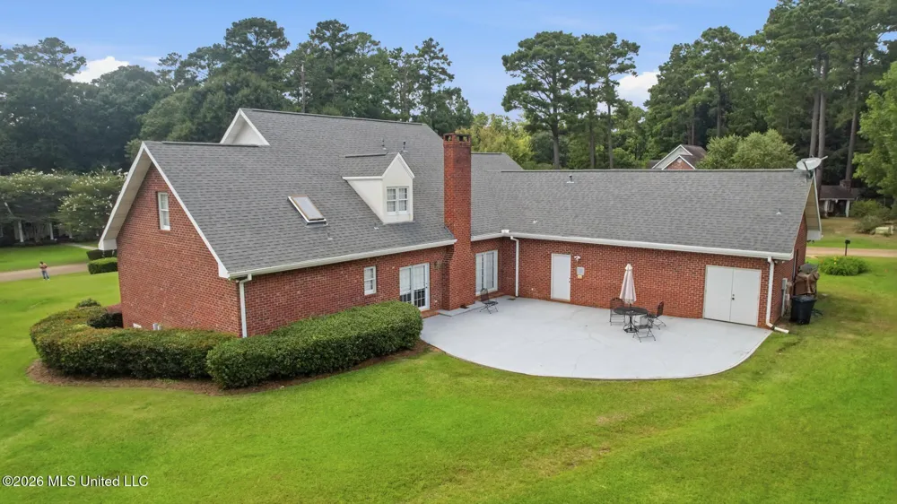 1071 Brandon Drive Mccomb, MS 39648