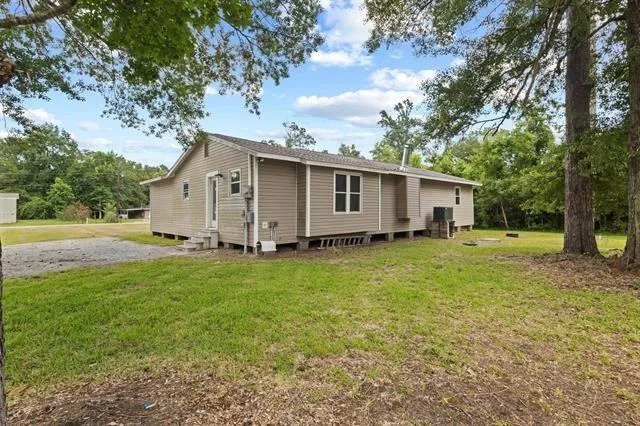 10848 Sandy Lane Beaumont, TX 77705