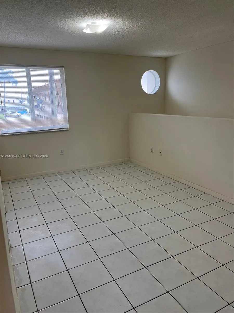 126 SW 21st Ave #3 Miami, FL 33135