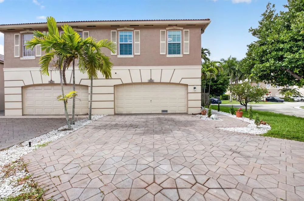 3616 Asperwood Circle Coconut Creek, FL 33073