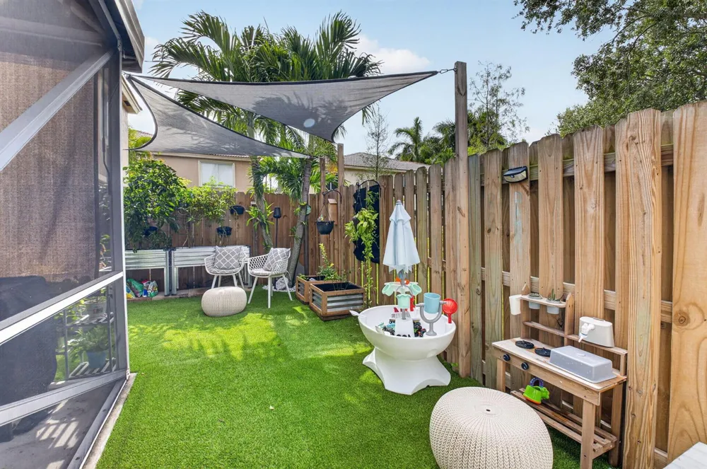 3616 Asperwood Circle Coconut Creek, FL 33073