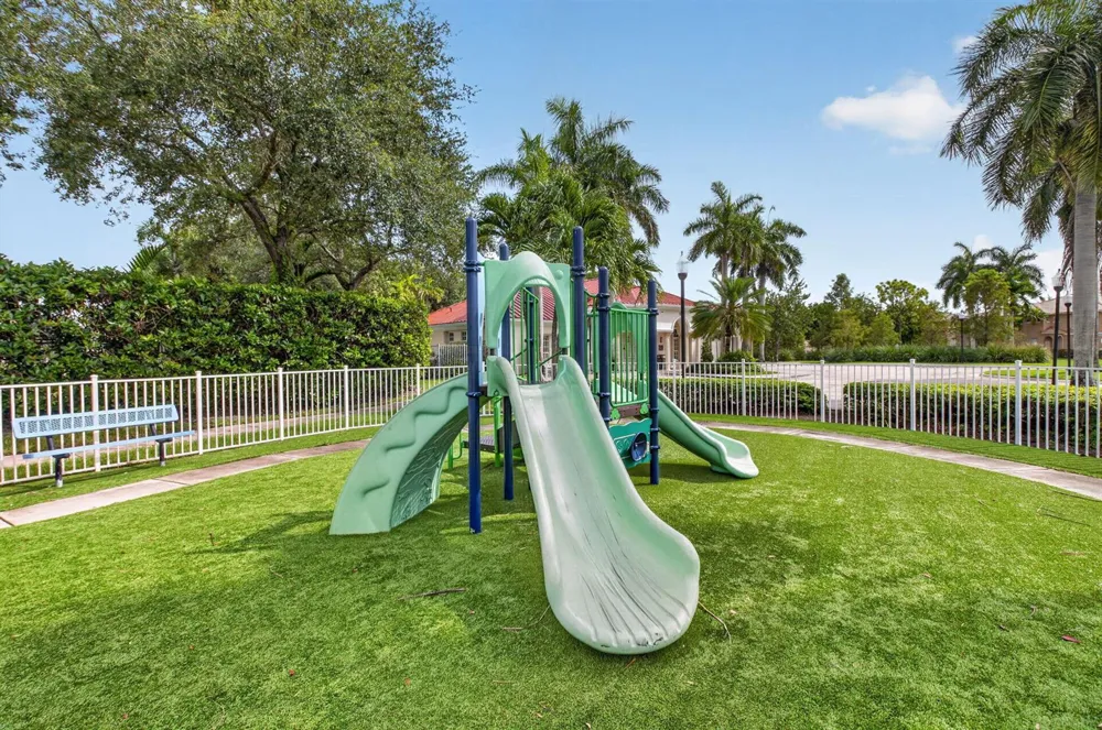 3616 Asperwood Circle Coconut Creek, FL 33073