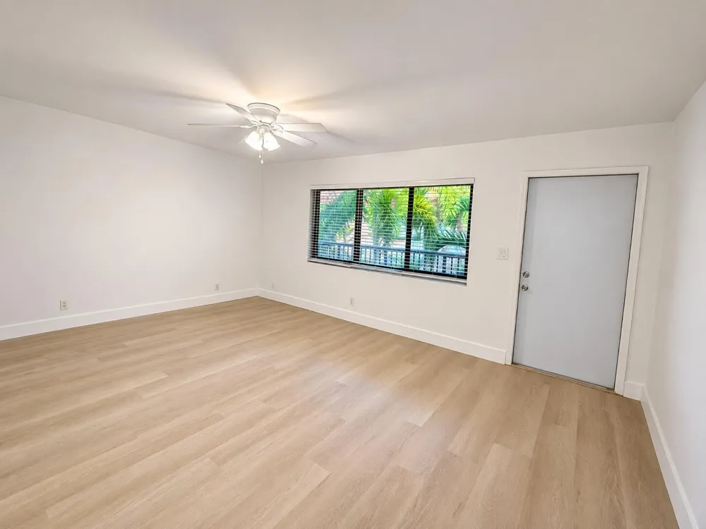 2201 NE 36th Street #208 Lighthouse Point, FL 33064