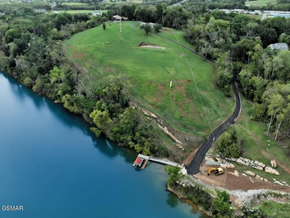 260 Highway 113 White Pine, TN 37890