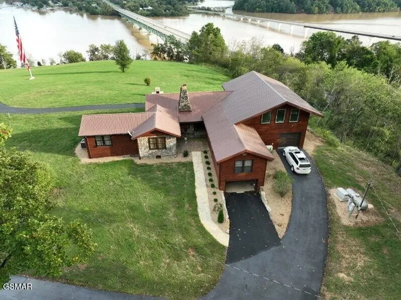 260 Highway 113 White Pine, TN 37890