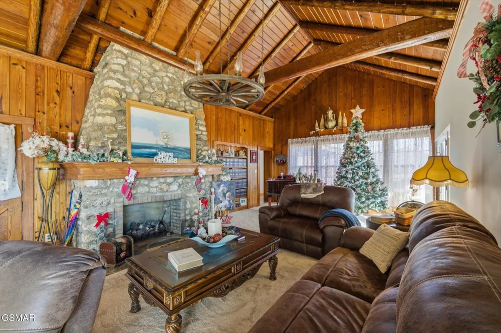 260 Highway 113 White Pine, TN 37890
