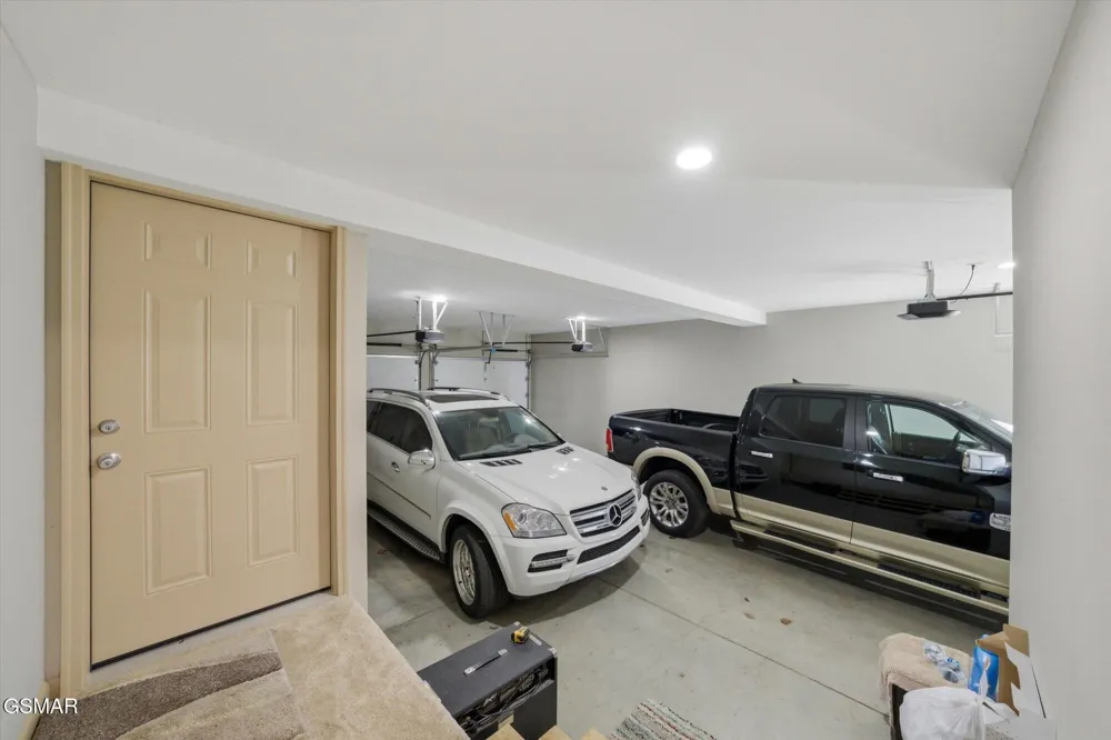 260 Highway 113 White Pine, TN 37890