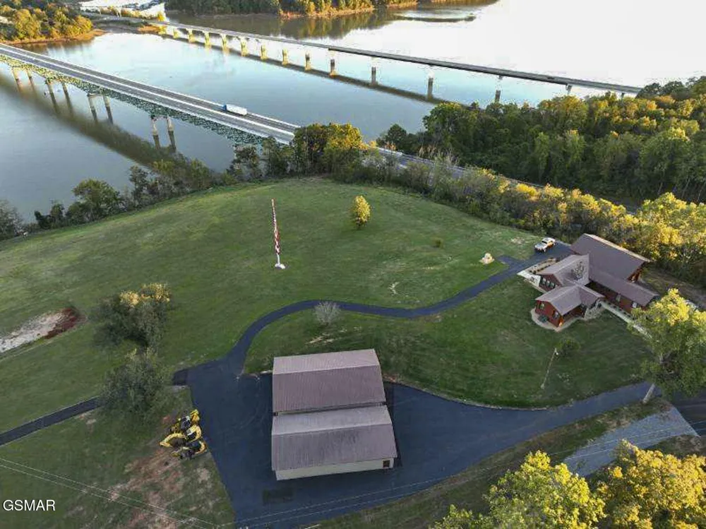 260 Highway 113 White Pine, TN 37890
