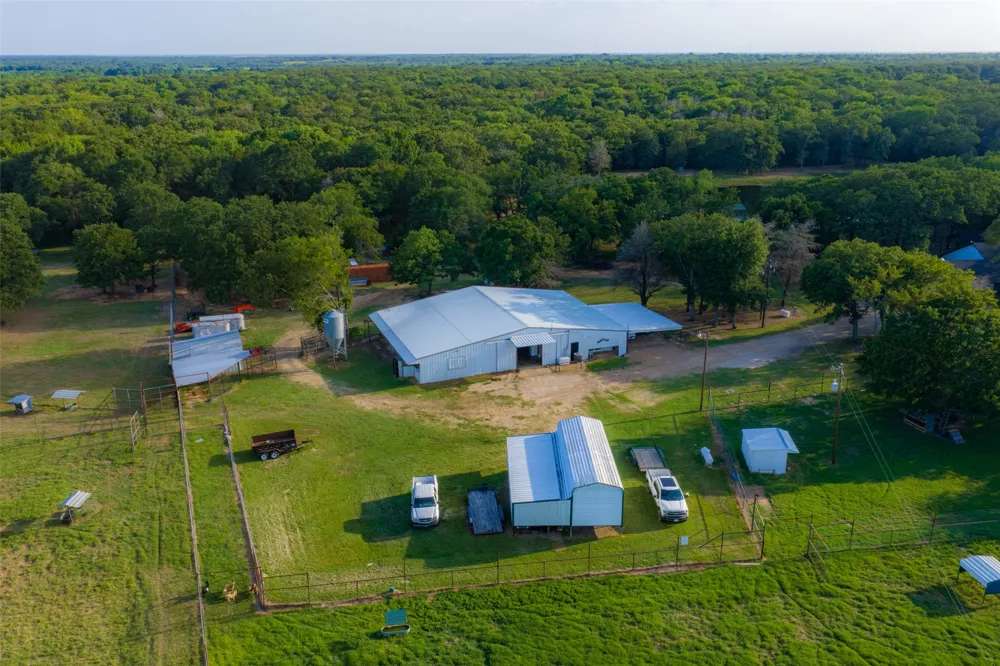 10100 County Road 4028 Kemp, TX 75143
