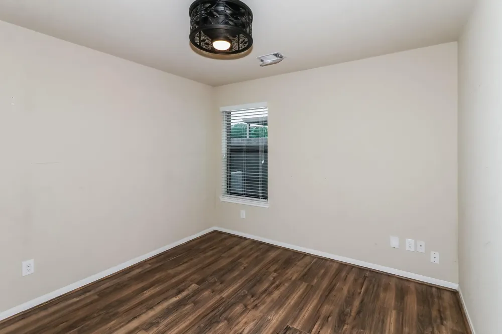 429 De Coster Boulevard Alvin, TX 77511