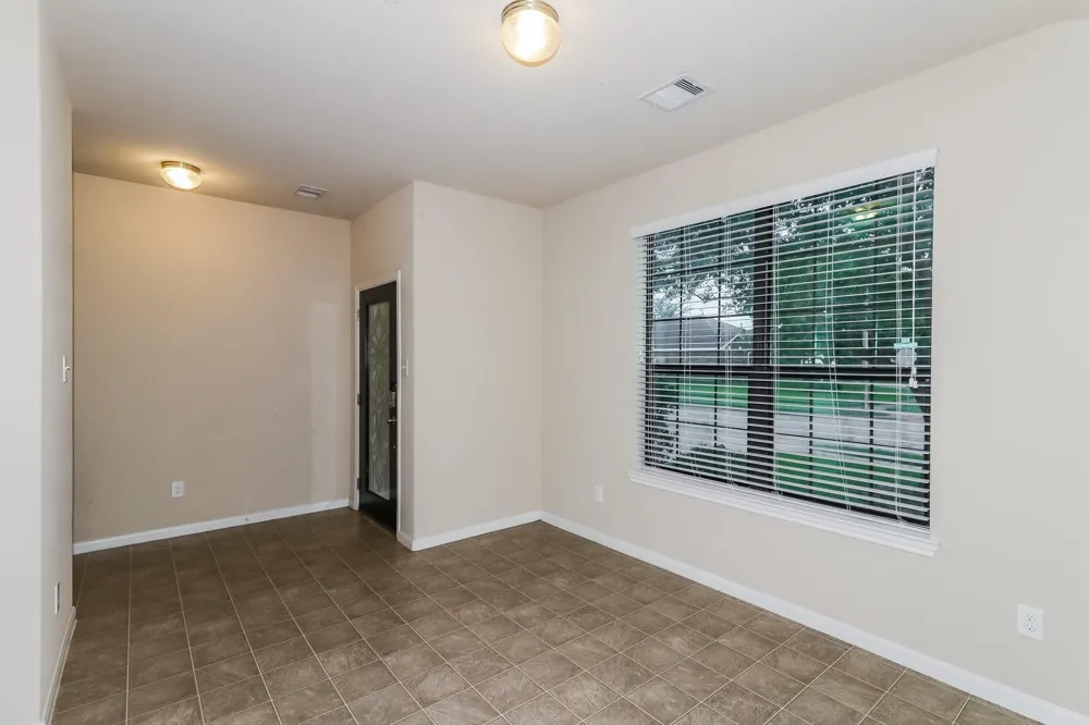 429 De Coster Boulevard Alvin, TX 77511