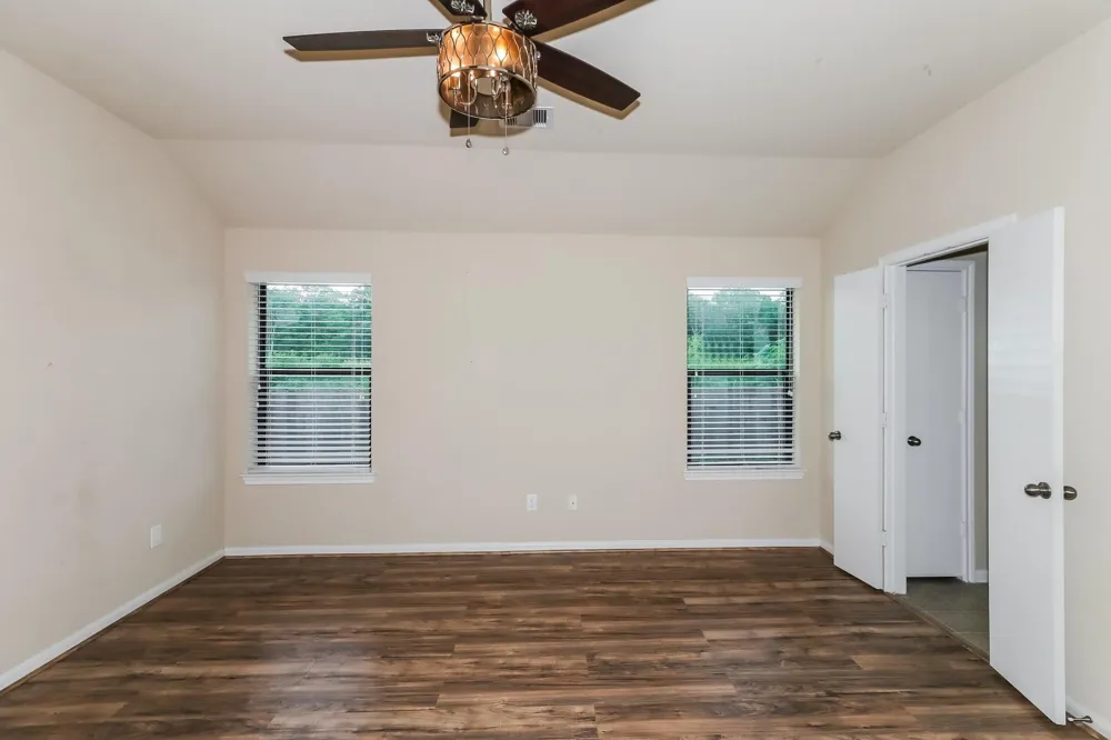 429 De Coster Boulevard Alvin, TX 77511