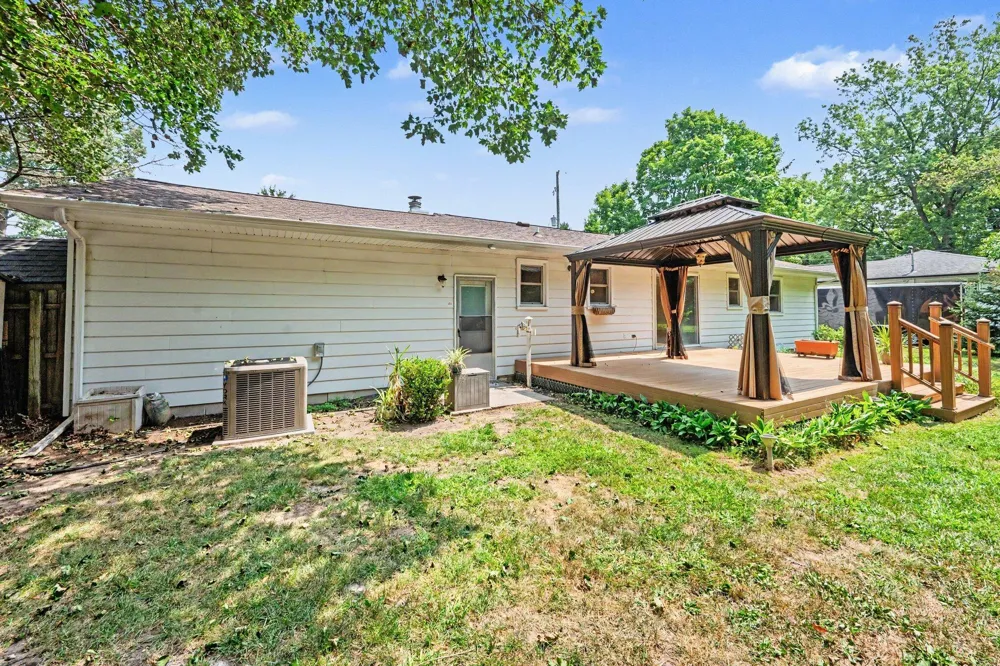 209 Cherry Hill Street Kalamazoo, MI 49006