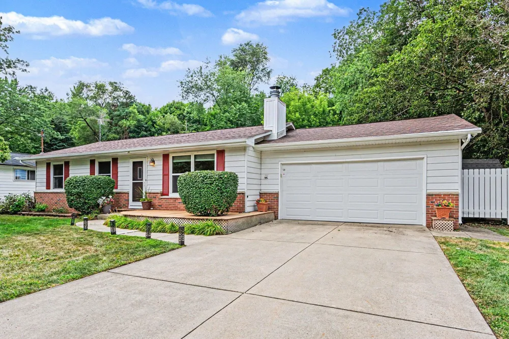 209 Cherry Hill Street Kalamazoo, MI 49006