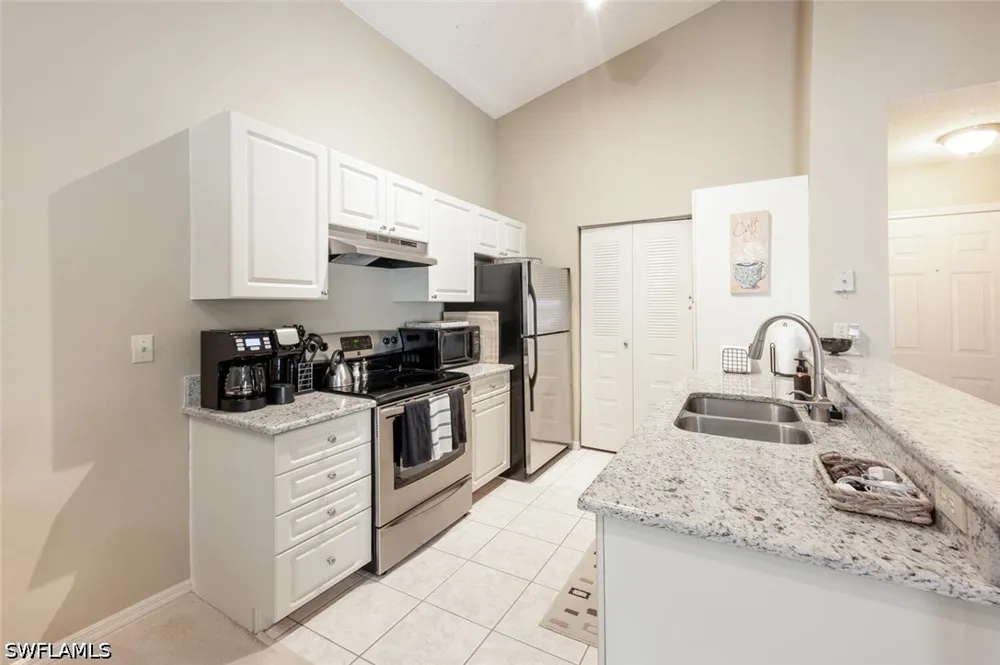 Arbour Walk Circle #2221 Naples, FL 34109