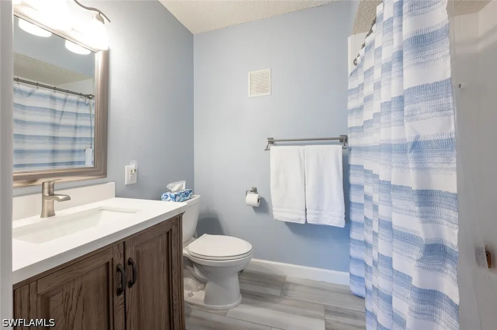 Arbour Walk Circle #2221 Naples, FL 34109