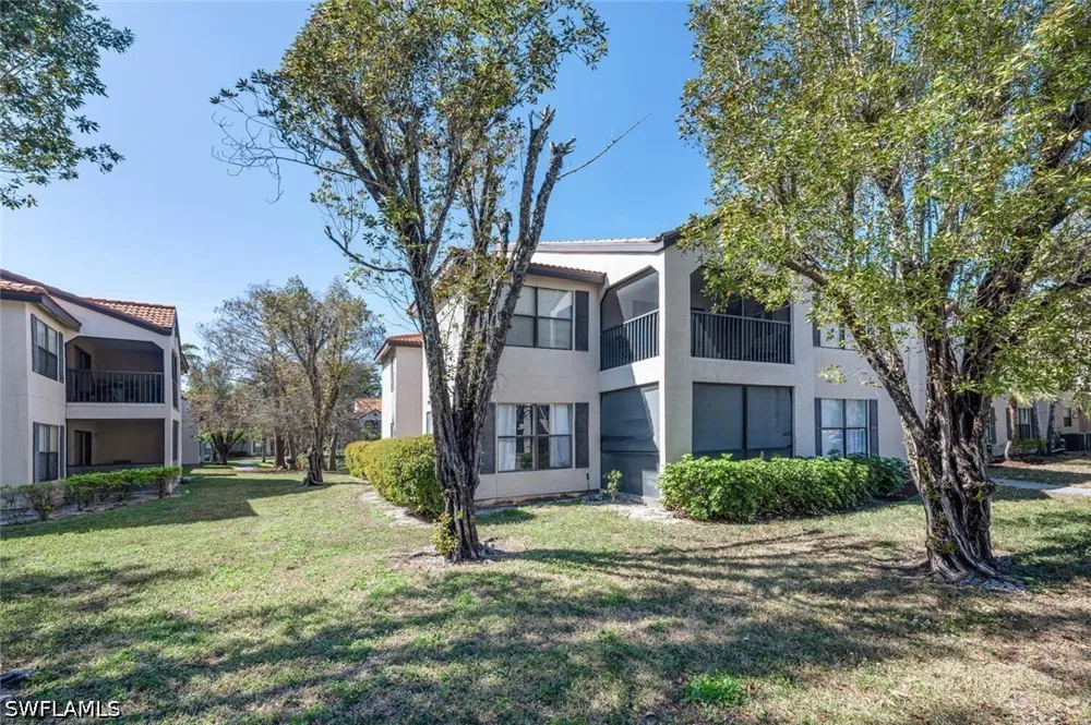 Arbour Walk Circle #2221 Naples, FL 34109