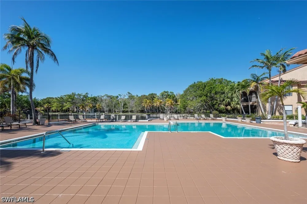 Arbour Walk Circle #2221 Naples, FL 34109