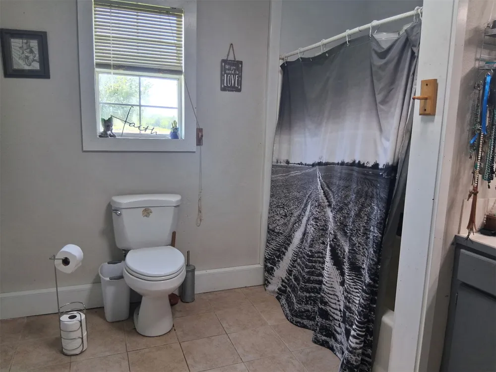 218 Rodgers Durant, OK 74701