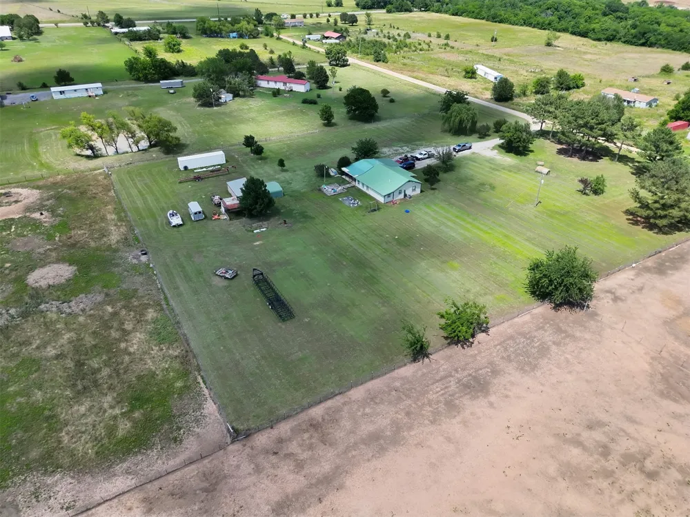 218 Rodgers Durant, OK 74701