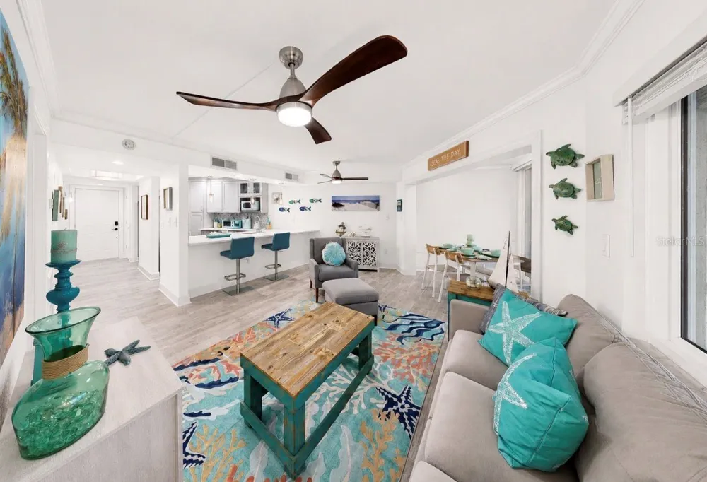 205 DOLPHIN POINT #4 Clearwater Beach, FL 33767