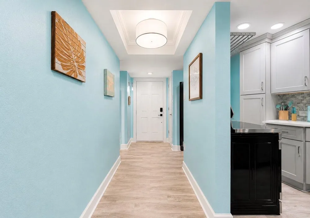 205 DOLPHIN POINT #4 Clearwater Beach, FL 33767