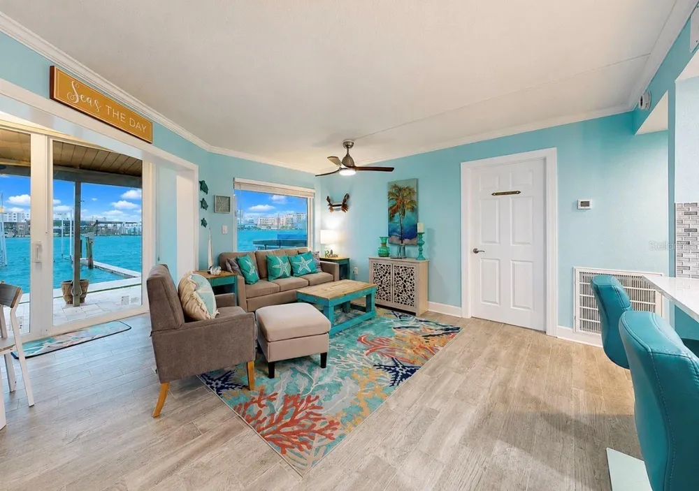 205 DOLPHIN POINT #4 Clearwater Beach, FL 33767