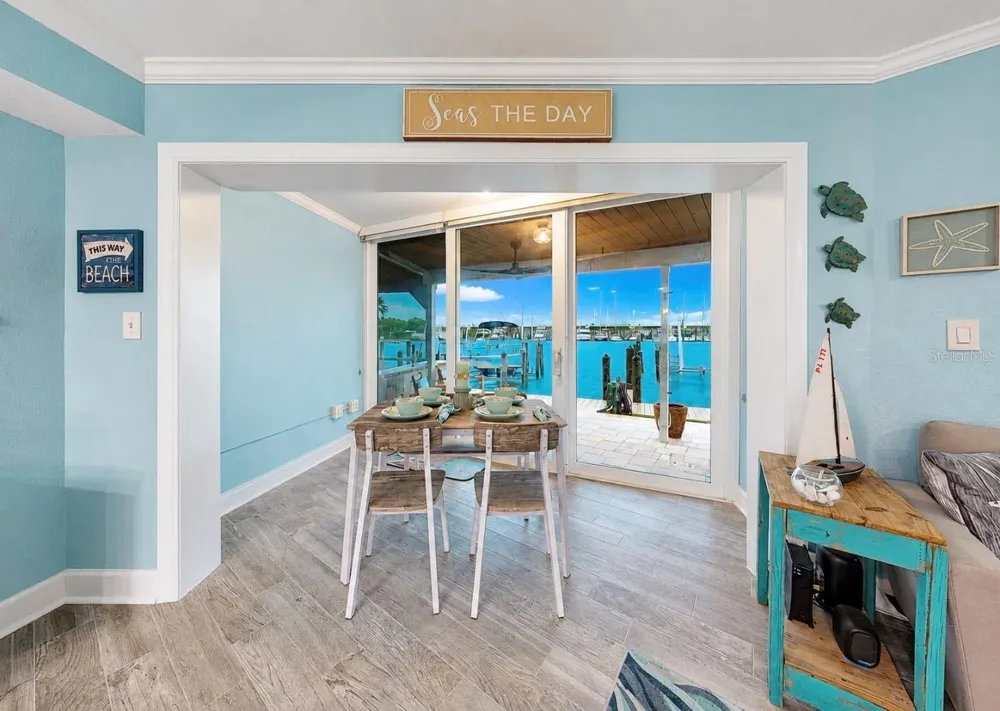 205 DOLPHIN POINT #4 Clearwater Beach, FL 33767