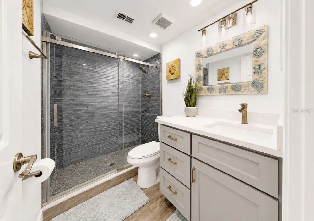 205 DOLPHIN POINT #4 Clearwater Beach, FL 33767