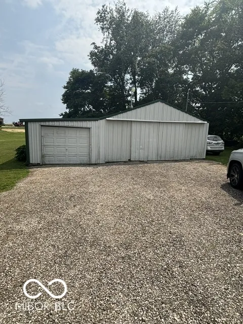 3708 County Road 250 Road W Brownstown, IN 47220