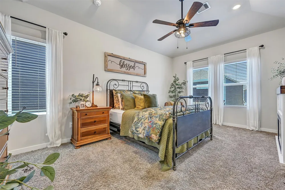 639 Salt Marsh Trail Kemah, TX 77565