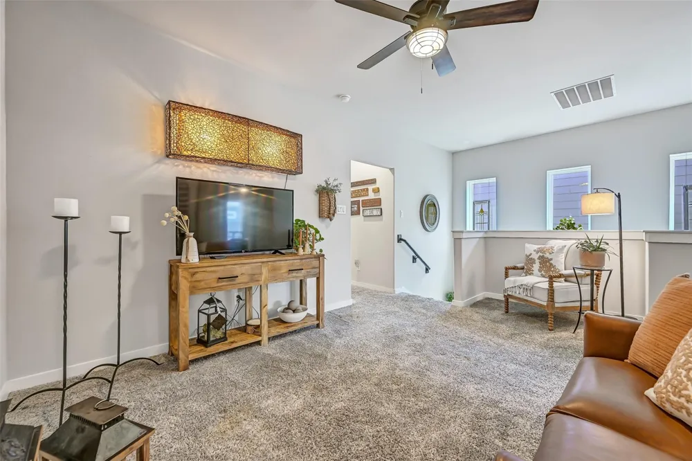 639 Salt Marsh Trail Kemah, TX 77565