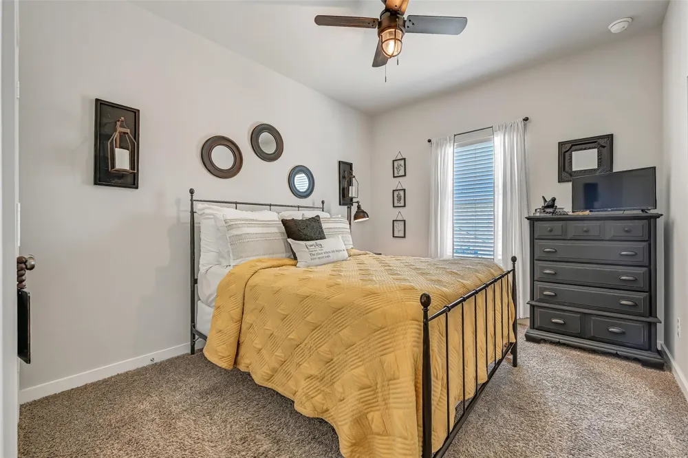 639 Salt Marsh Trail Kemah, TX 77565