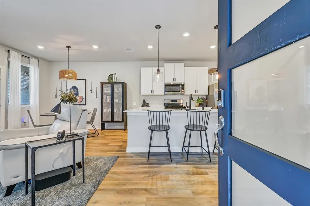 639 Salt Marsh Trail Kemah, TX 77565