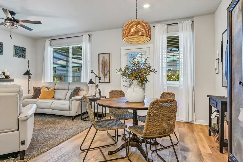 639 Salt Marsh Trail Kemah, TX 77565