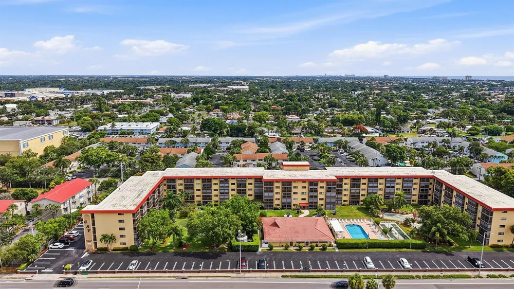 2627 NE 15th Street Pompano Beach, FL 33062