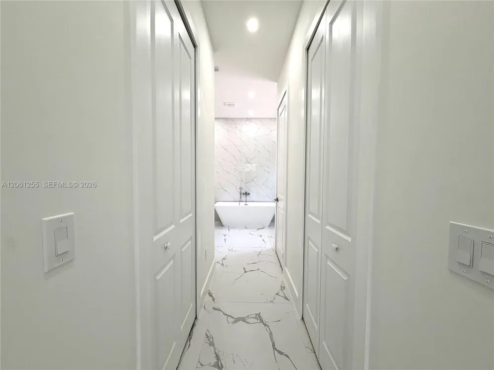 3257 Desoto Blvd S Naples, FL 34117