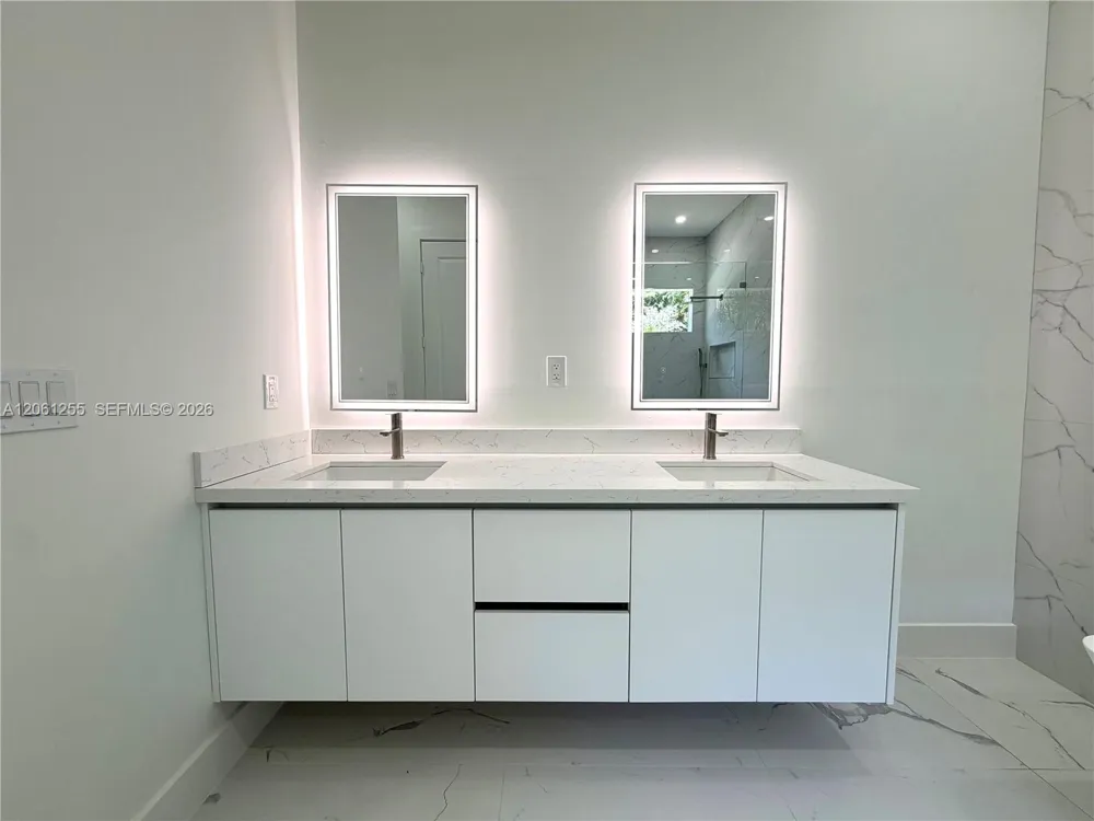 3257 Desoto Blvd S Naples, FL 34117