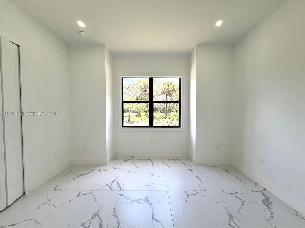 3257 Desoto Blvd S Naples, FL 34117