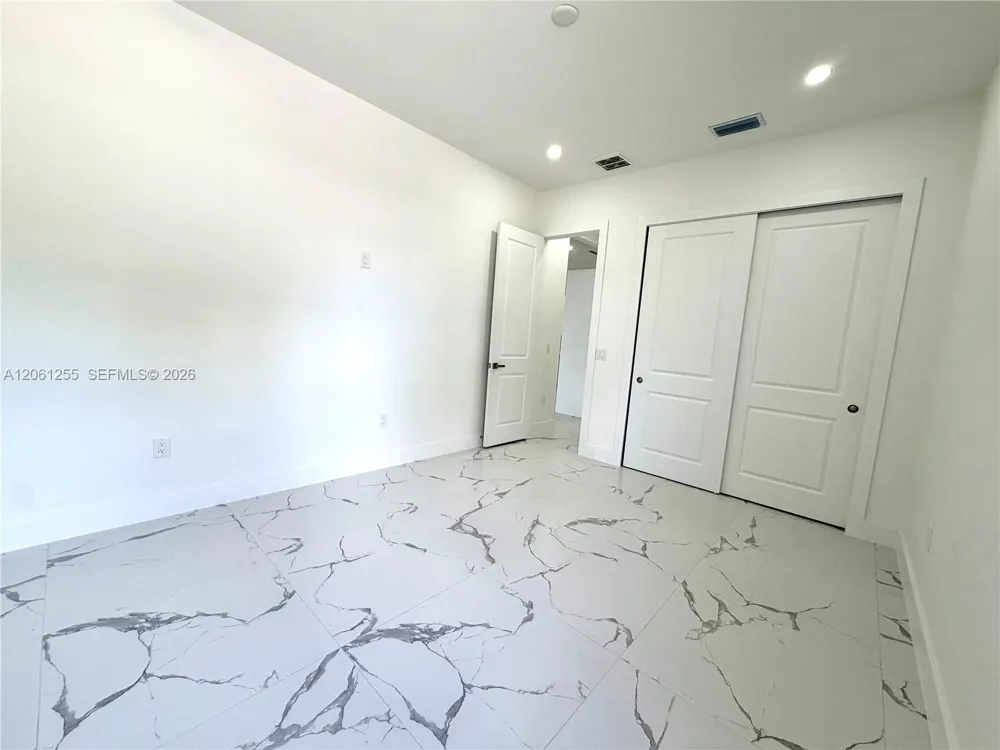 3257 Desoto Blvd S Naples, FL 34117