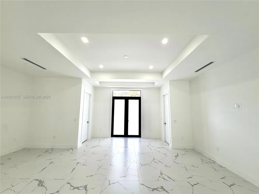 3257 Desoto Blvd S Naples, FL 34117